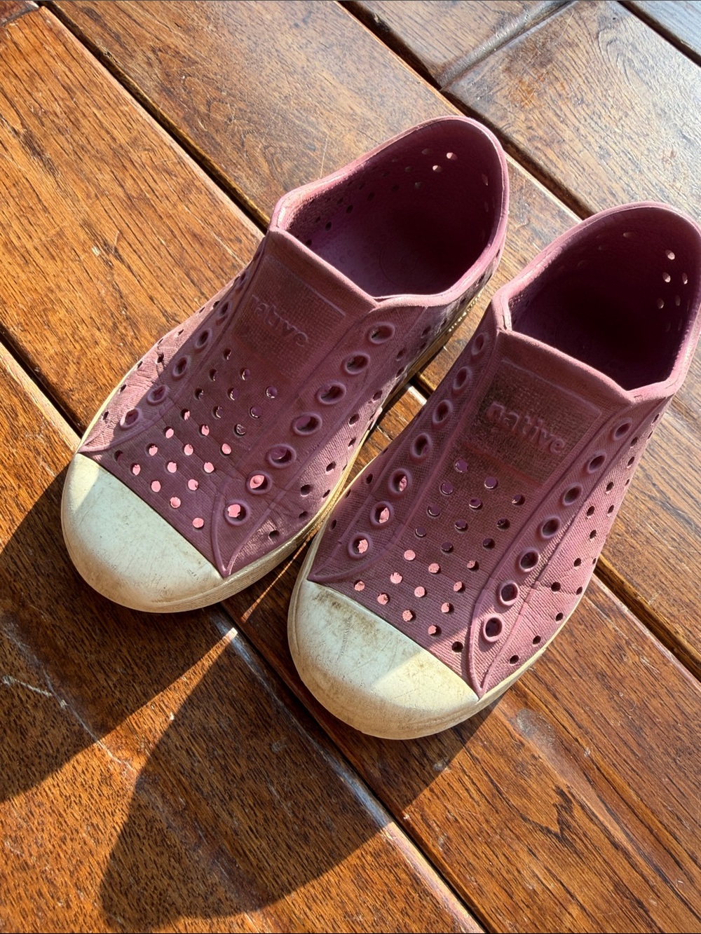 Kids sugarlite Native slip ons